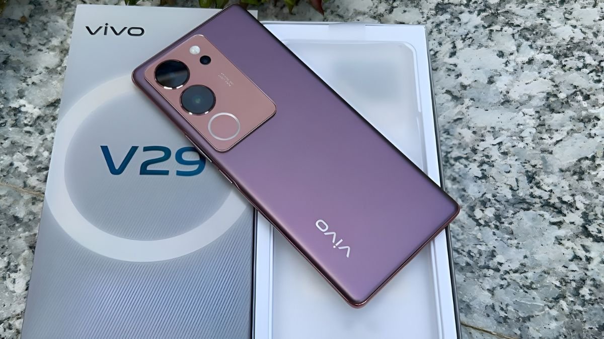 Vivo V29 Pro 5G, Vivo V29 Pro price, Vivo V29 Pro 210MP camera, Vivo V29 Pro battery, Vivo V29 Pro 200W charging, Vivo V29 Pro specifications, Vivo V29 Pro India launch, Vivo V29 Pro features, Vivo V29 Pro review, Vivo V29 Pro ₹10,999